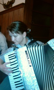 Lisa playing a selection of Bavarian music